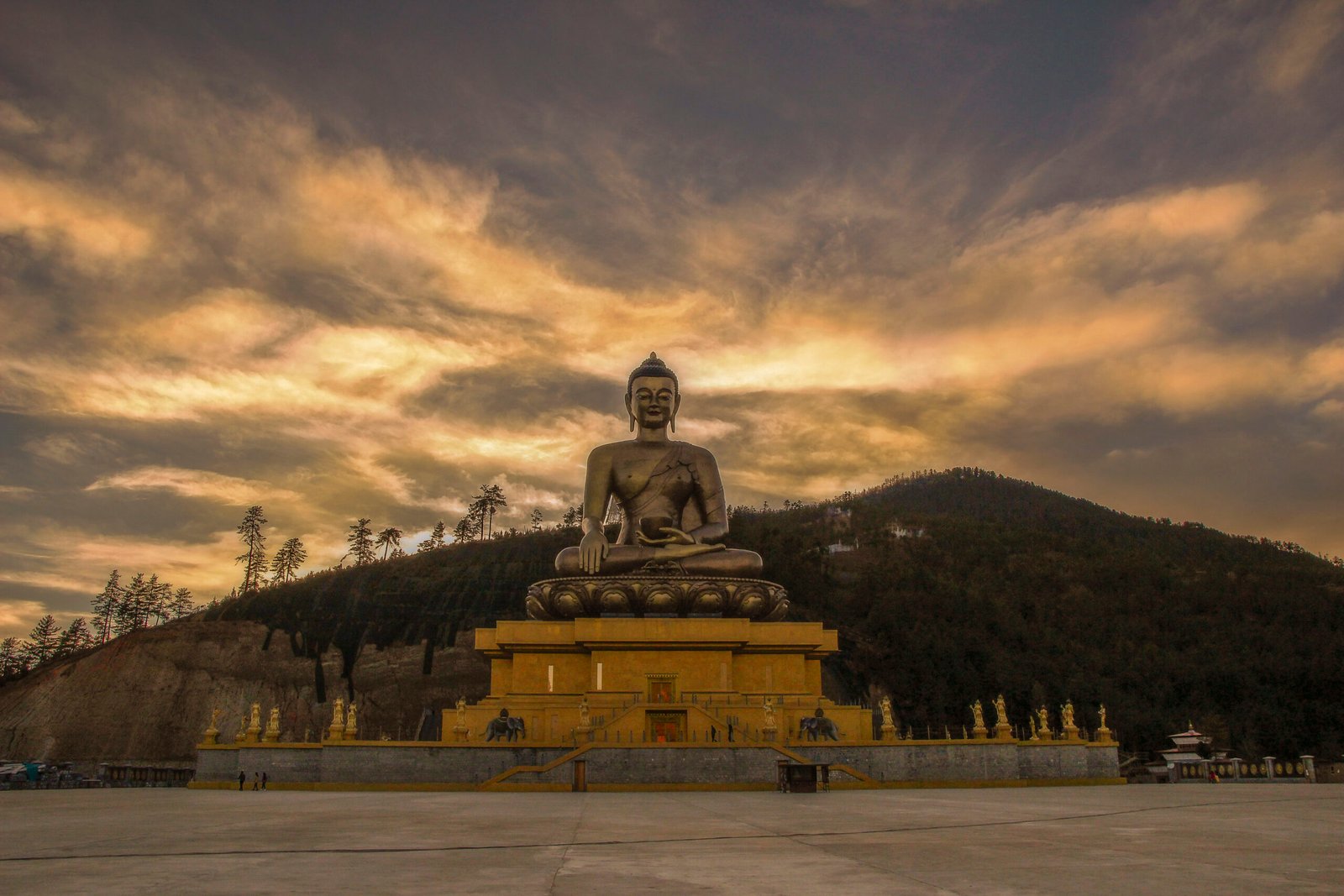 The Buddha point, one of the biggest seating Buddha in the world